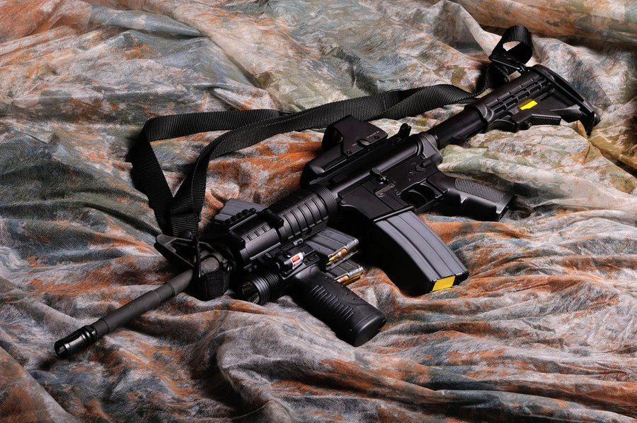 5 Best Holographic Sights for Competition, Hunting & Defense