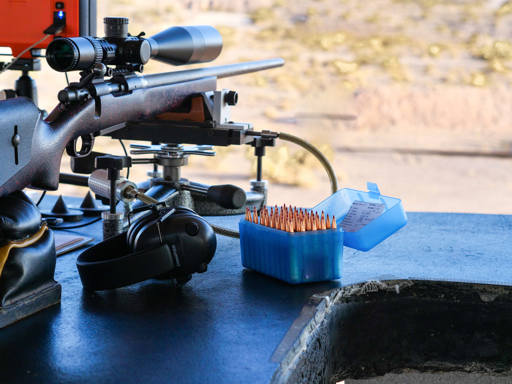 Best 1000 Yard Guns Under $1000: Heavy Barreled and Lightweight Rifles