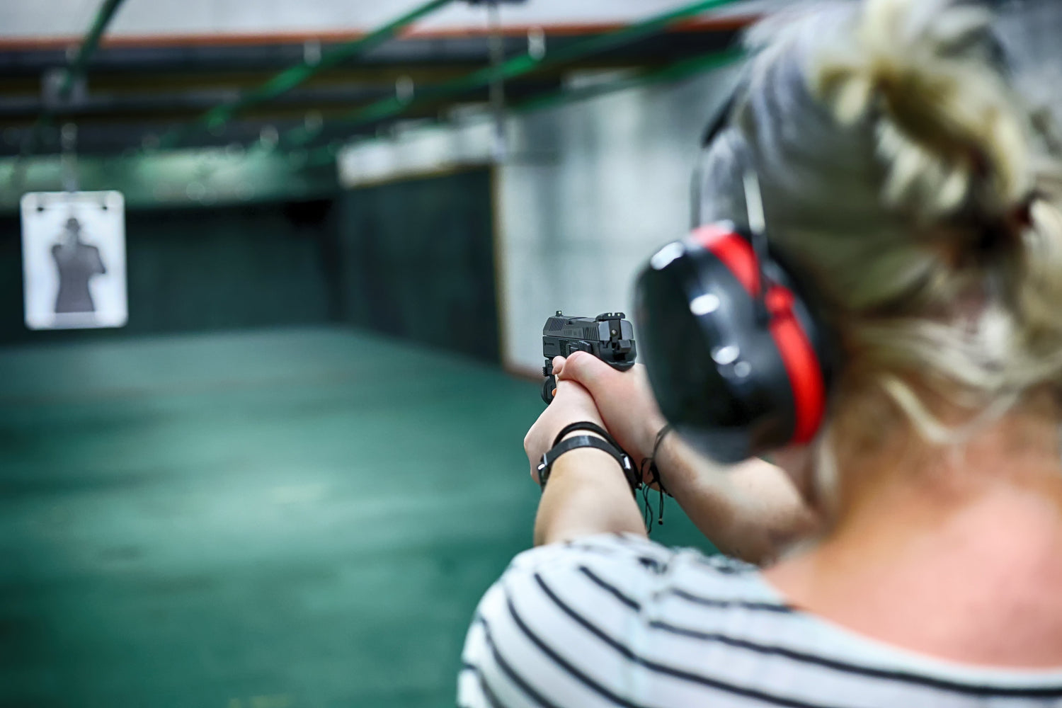 Best Handguns for Women: From Semi-Auto to Revolver